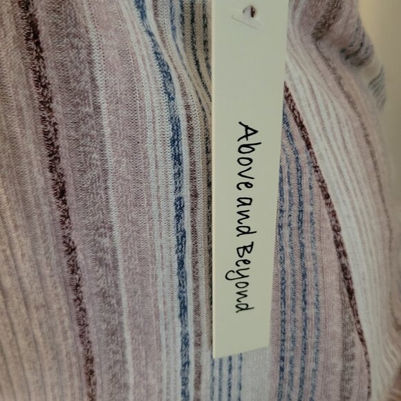 NWT! Above and Beyond Brand Casual/Boho Blouse, Sz M - Picture 5 of 11